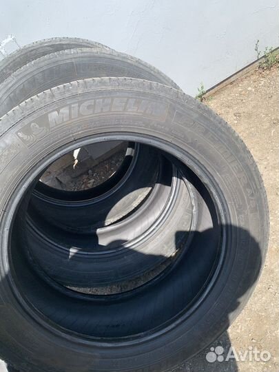 Michelin Premier A/S 225/55 R17