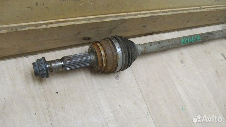 Полуось задняя Toyota Rav 4 2006-2013