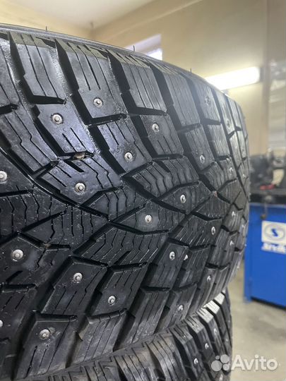 Triangle IcelynX TI501 235/55 R19 105