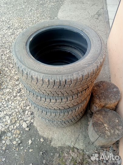 Achilles 122 3.75/65 R15 102