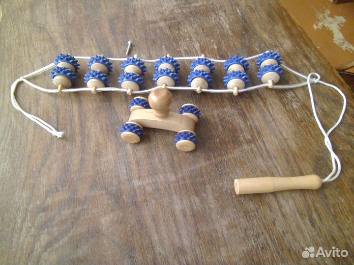 Игольчатые массажные ролики и валик деревянные