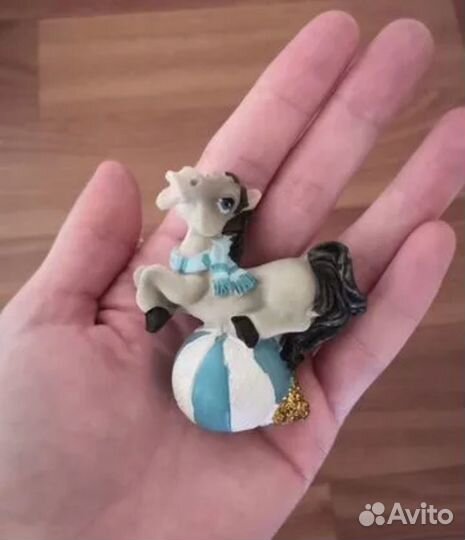 Статуэтка сувенир Лошадка