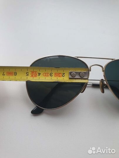 Солнцезащитные очки Aviator