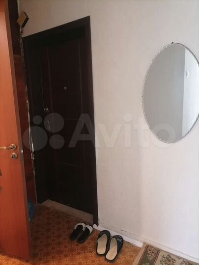 2-к. квартира, 43 м², 3/5 эт.