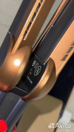 Dyson airstrait ht01