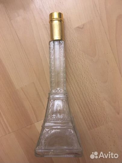 Бутылка Эйфелева башня