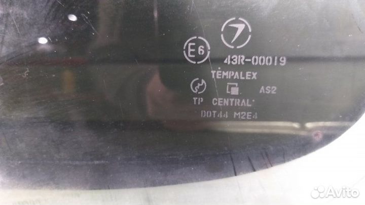 Стекло двери заднее левое Subaru Impreza GF1 EJ15