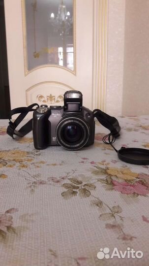 Зеркальный фотоаппарат canon