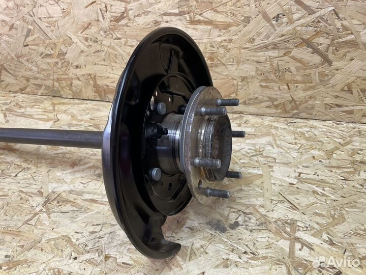 Полуось задняя левая в сборе Lexus GX460