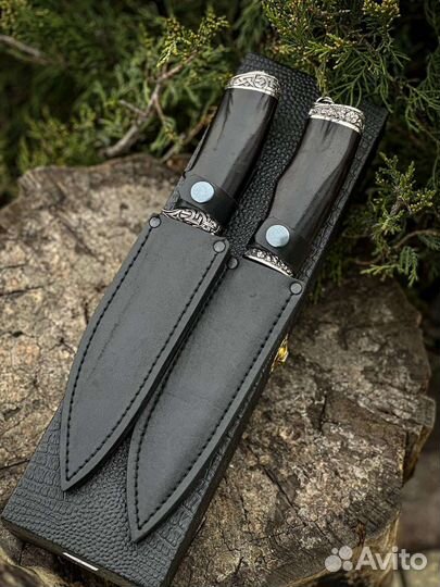 Нож из дамасской стали