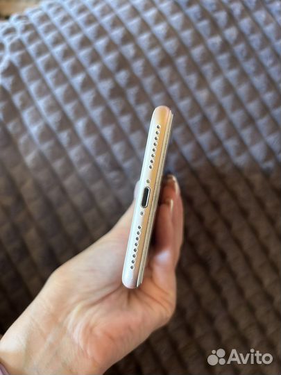 Телефон iPhone 8 plus