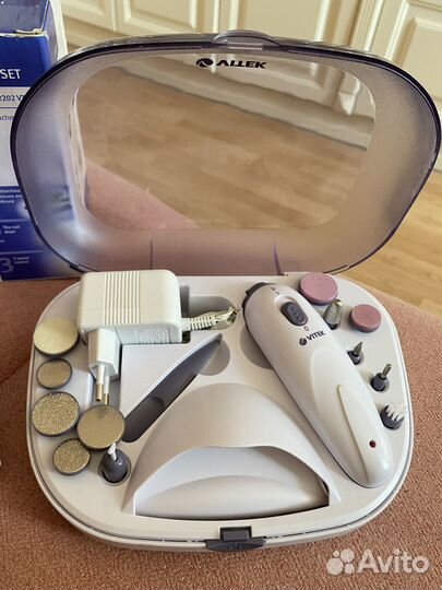 Набор для маникюра Vitek