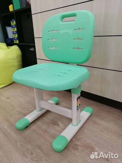Детский стол и стул трансформер