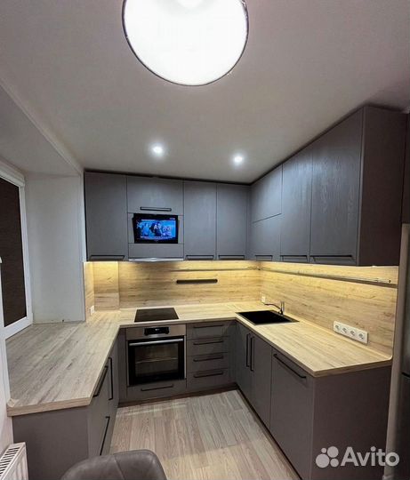 Маленькая кухня на заказ