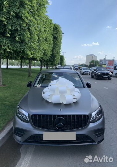 Большой бант на машину