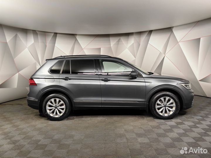 Volkswagen Tiguan 1.4 AMT, 2021, 92 369 км