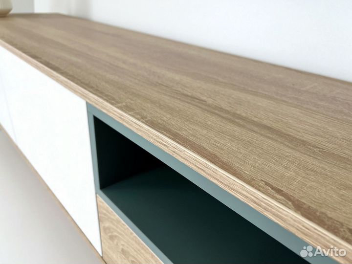 Тумба тв на стену