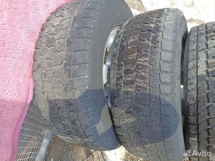 Goodyear Wrangler IP/N 265/65 R17