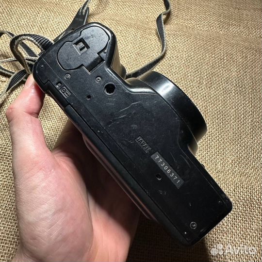 Minolta Mac-Zoom 90 Quartz Date