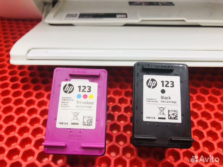 Z.8016 HP Deskjet 2620