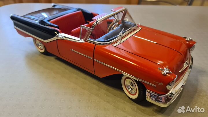 Коллекционная модель 1/18