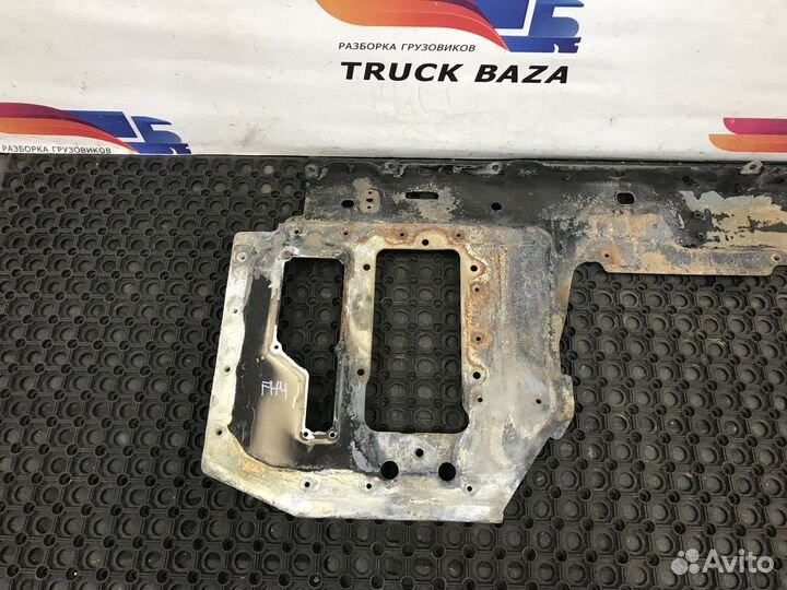 Передняя панель кабины Volvo FH