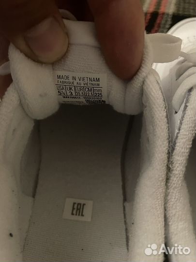 Кроссовки reebok женские