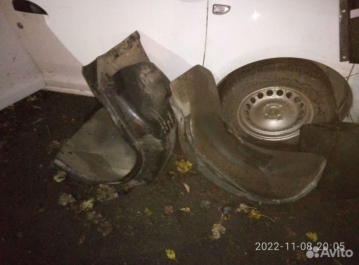 Пластик Иж 2126 Ода Обшивка Багажника