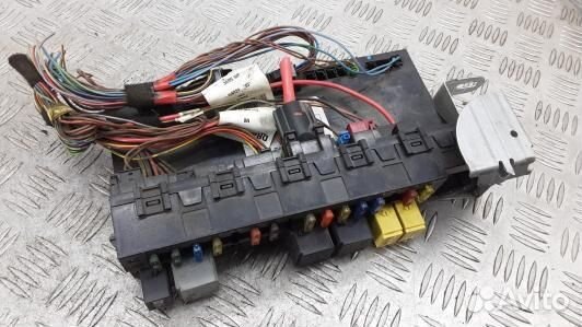 Блок предохранителей mercedes benz CLS C219 (4LV11