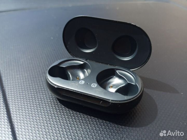 Кейс от samsung Galaxy buds