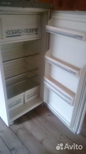 Холодильник Свияга 404