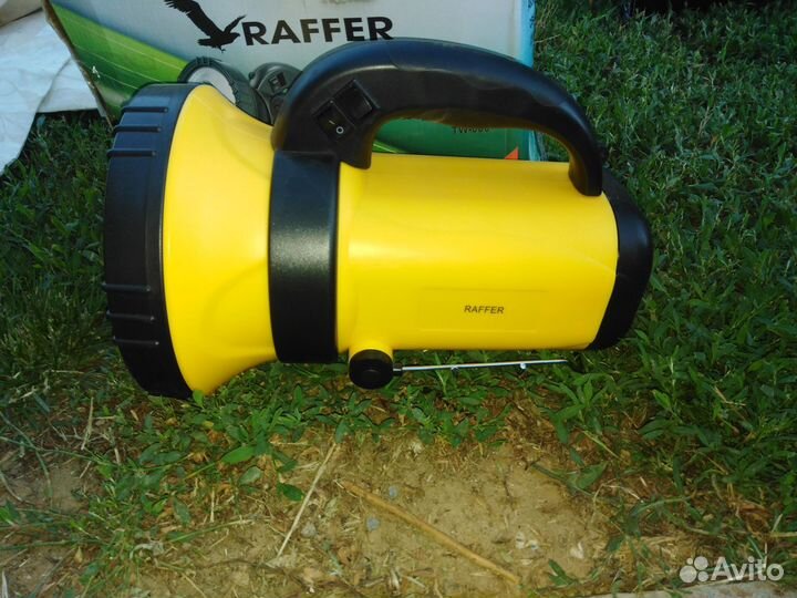 Фонарь светодиодный аккумуляторный