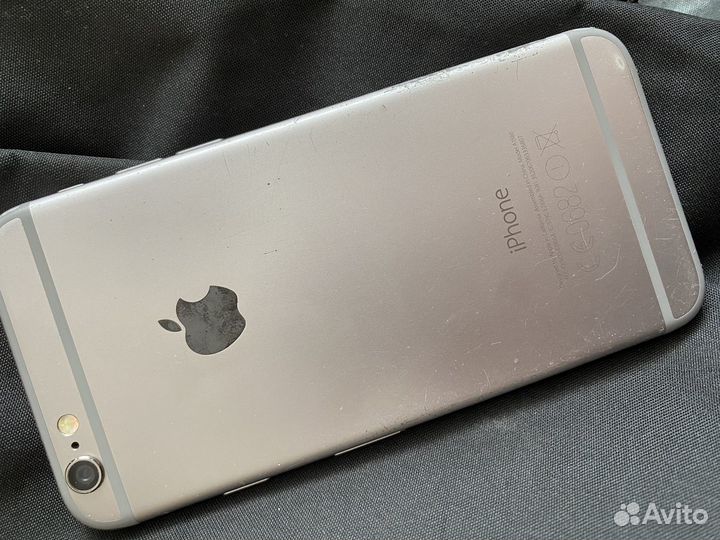 Телефон iPhone