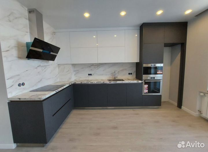 Кухня угловая