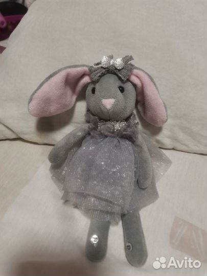 Мягкая игрушка зайчик