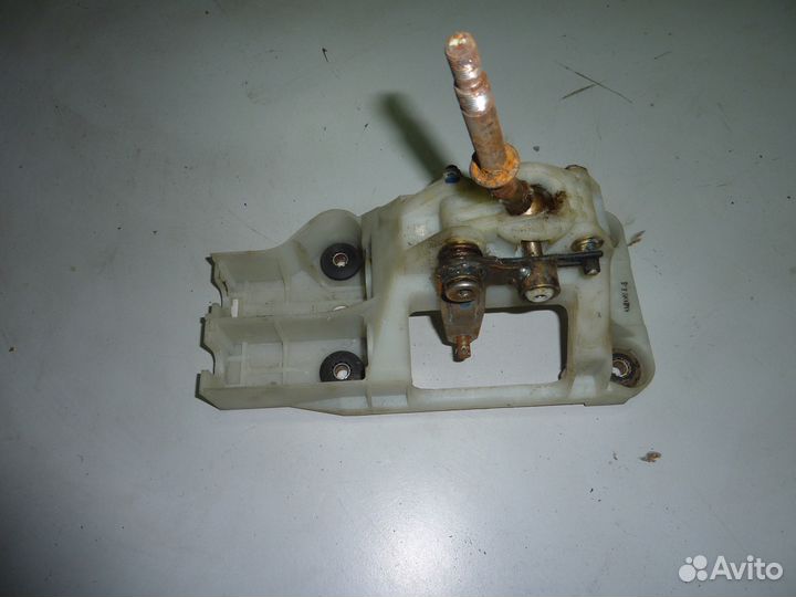 Mitsubishi Lancer 9 кулиса трос МКПП