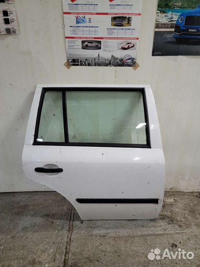 Дверь задняя правая авант Skoda Octavia 1998-2010