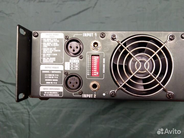 Behringer EP2000 Europower 2-канальный усилитель м