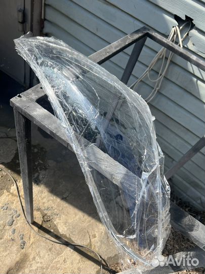 Стекло фары правое Хендай Таксон 3