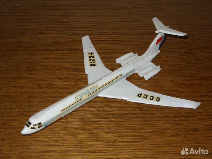 Модель самолета ил-62 СССР