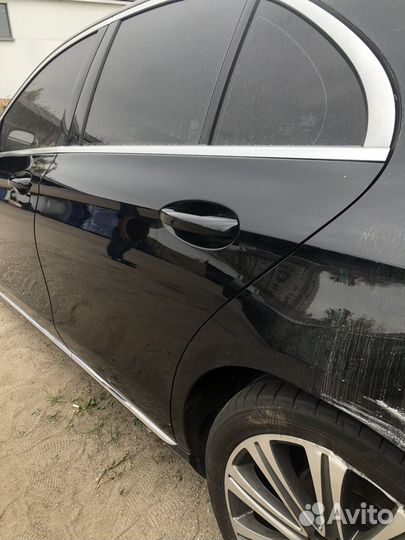 Дверь задняя левая mercedes w213