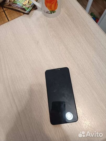 Дисплей на iPhone xs max