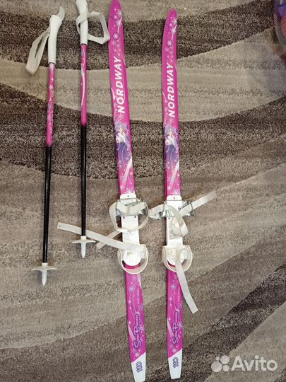 Беговые лыжи