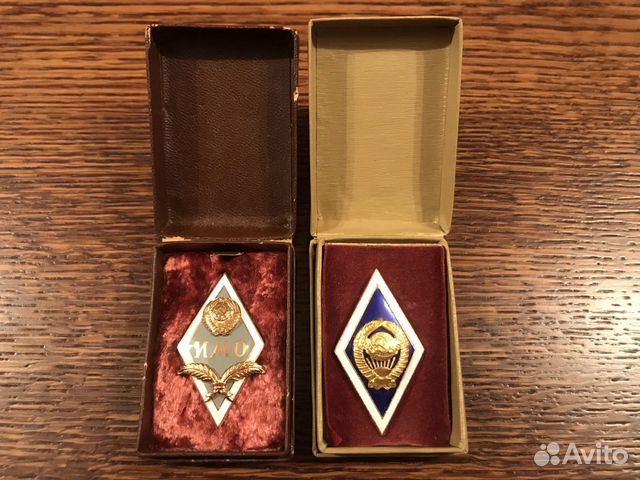 Значек ромб