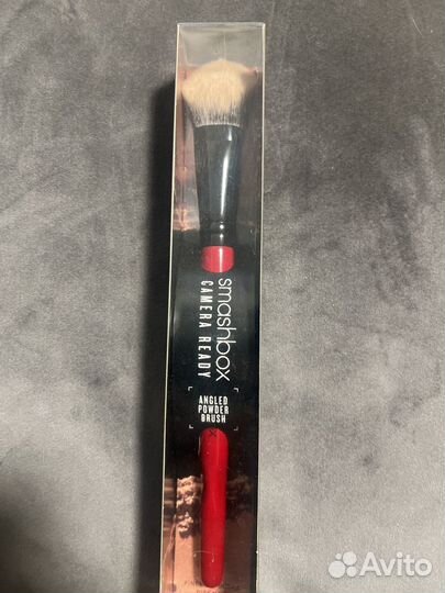 Кисть Smashbox для пудры