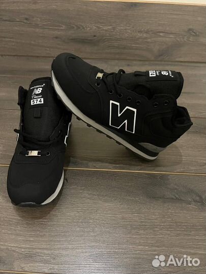 Мужские зимние кроссовки new balance