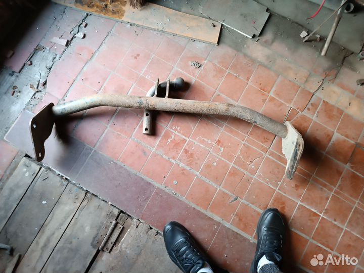 Фаркоп Мицубиси Лансер 9