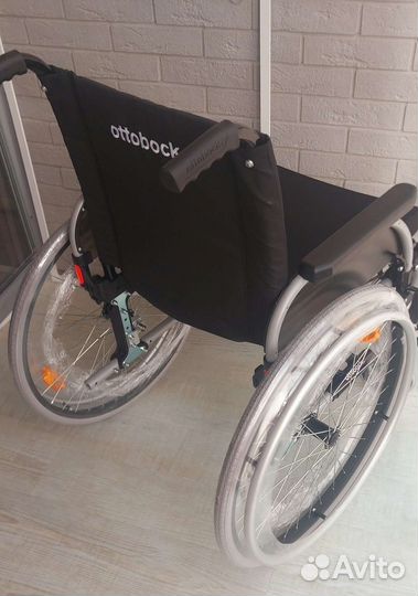 Инвалидная коляска новая