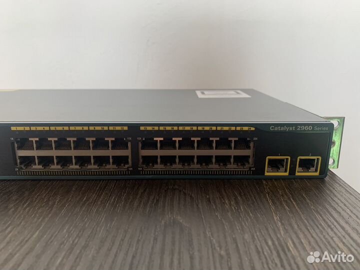 Коммутатор Cisco Catalyst WS-C2960-24TT-L