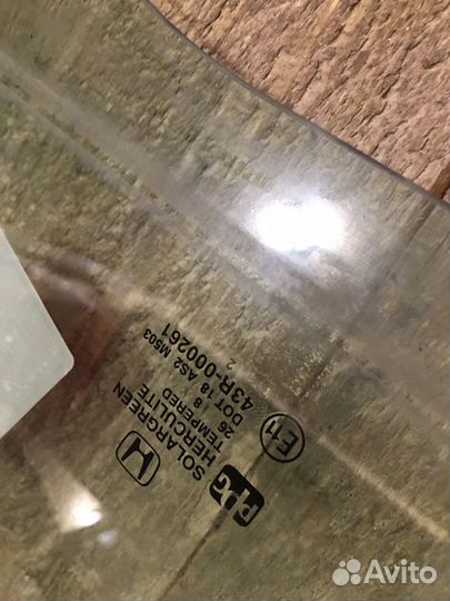 Стекло дверное оригинальное Honda Pilot